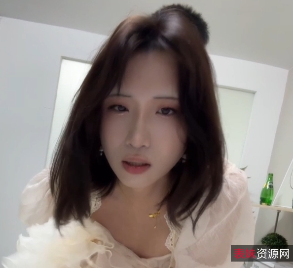 百度盘邢曦月伪娘精品视频合集20部9.3G，高质量TS