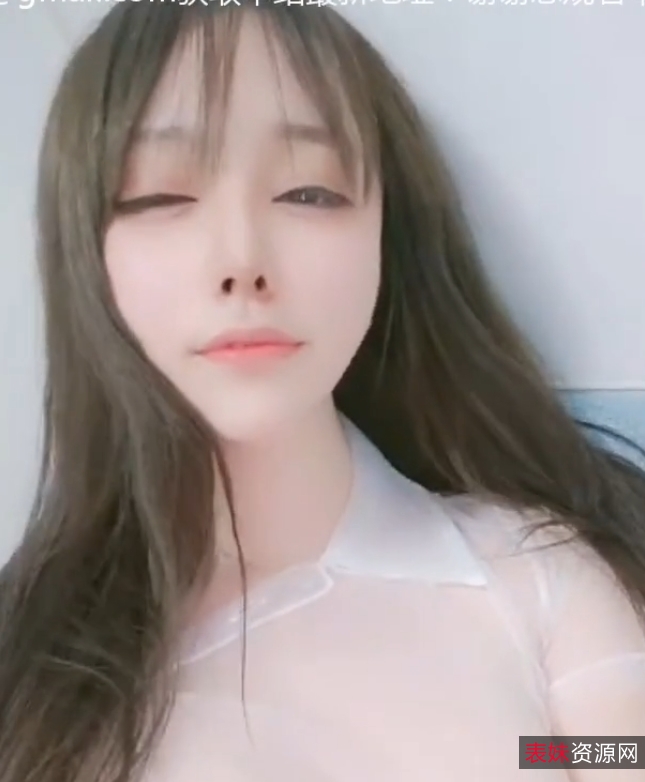 大罩杯童颜miko定制互动视频合集，117款收藏，百度+115精彩内容等你来探索！