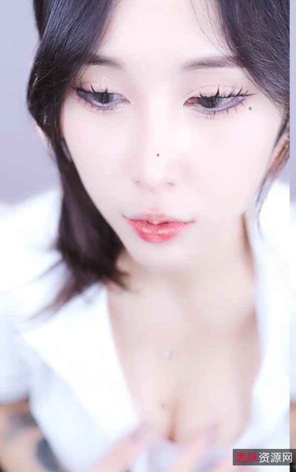 网易CC丸子超凶17部4.37G清纯反差