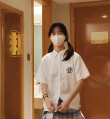 小橘妹妹反差人设视频6部2.8G居家日常