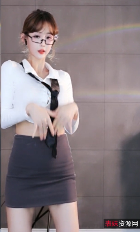 乔巴音CC热舞视频62部9.5G超弹力合集