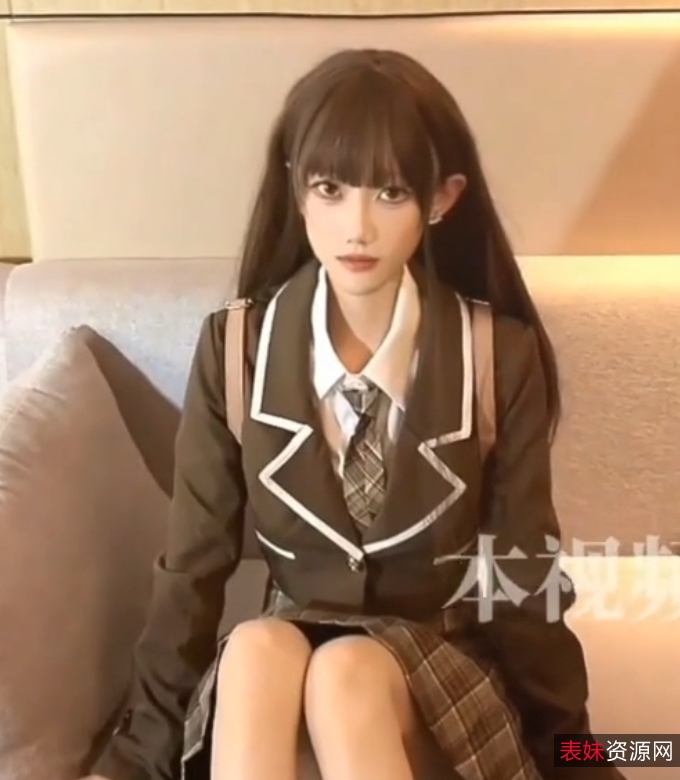 小鹿丢了推特自拍直播100部96.3G惊艳亮相