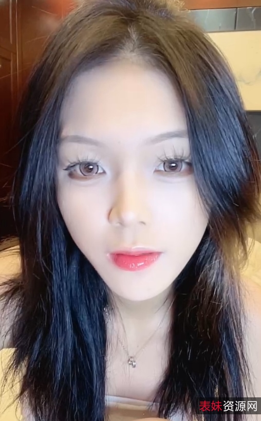 推特表姐直播热辣合集93V67.9G