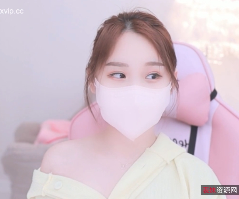 推特有尺度热舞精选集88V160G辣到喷鼻血