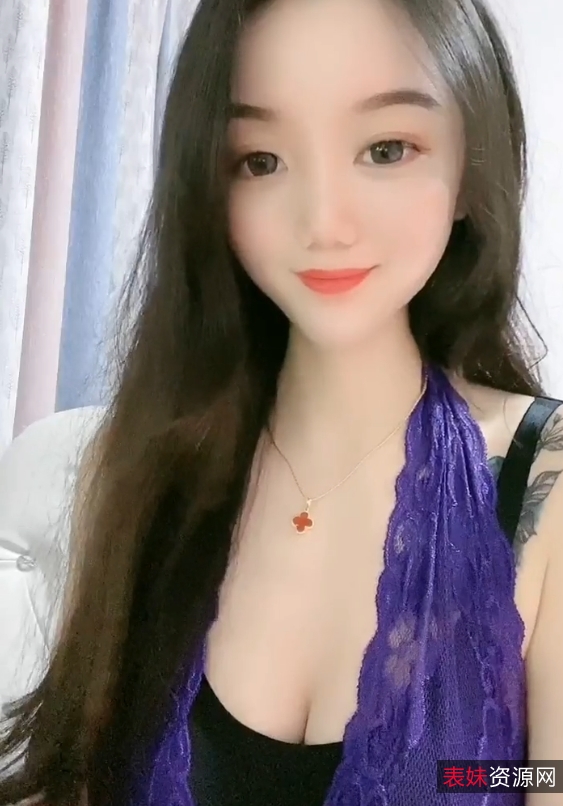 **快手狐媚兮兮依依热舞合集25G超顶珍藏**